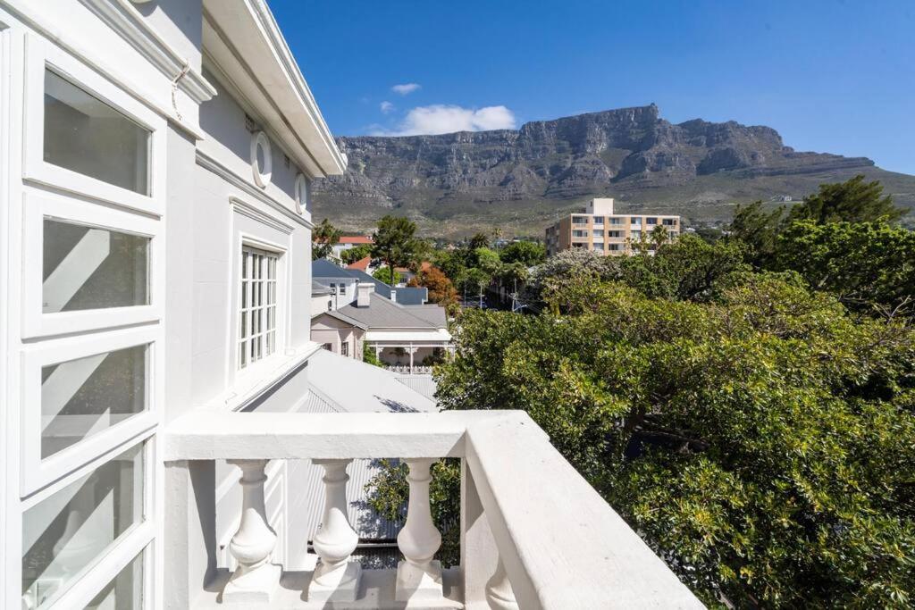 Light Filled Spacious 1 Bedroom Haven Kaapstad Buitenkant foto